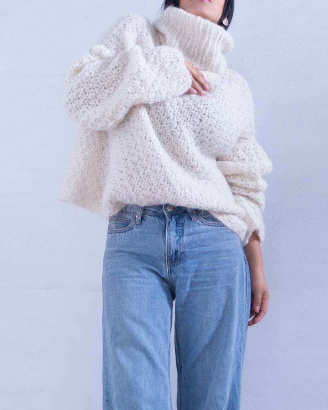 ALPACA TURTLENECK WOOL SWEATER - IVORY