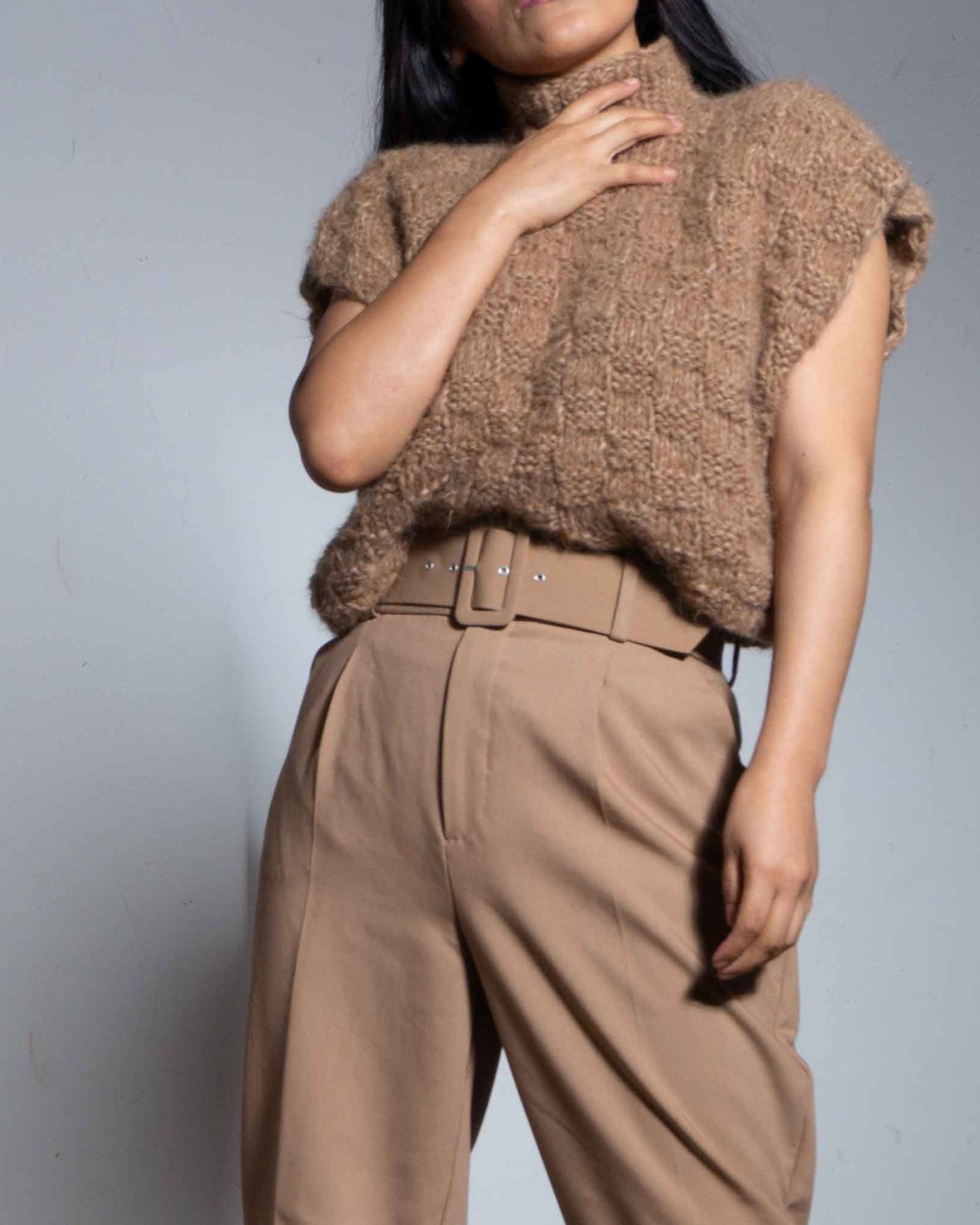 ALPACA WOOL SWEATER VEST - BROWN