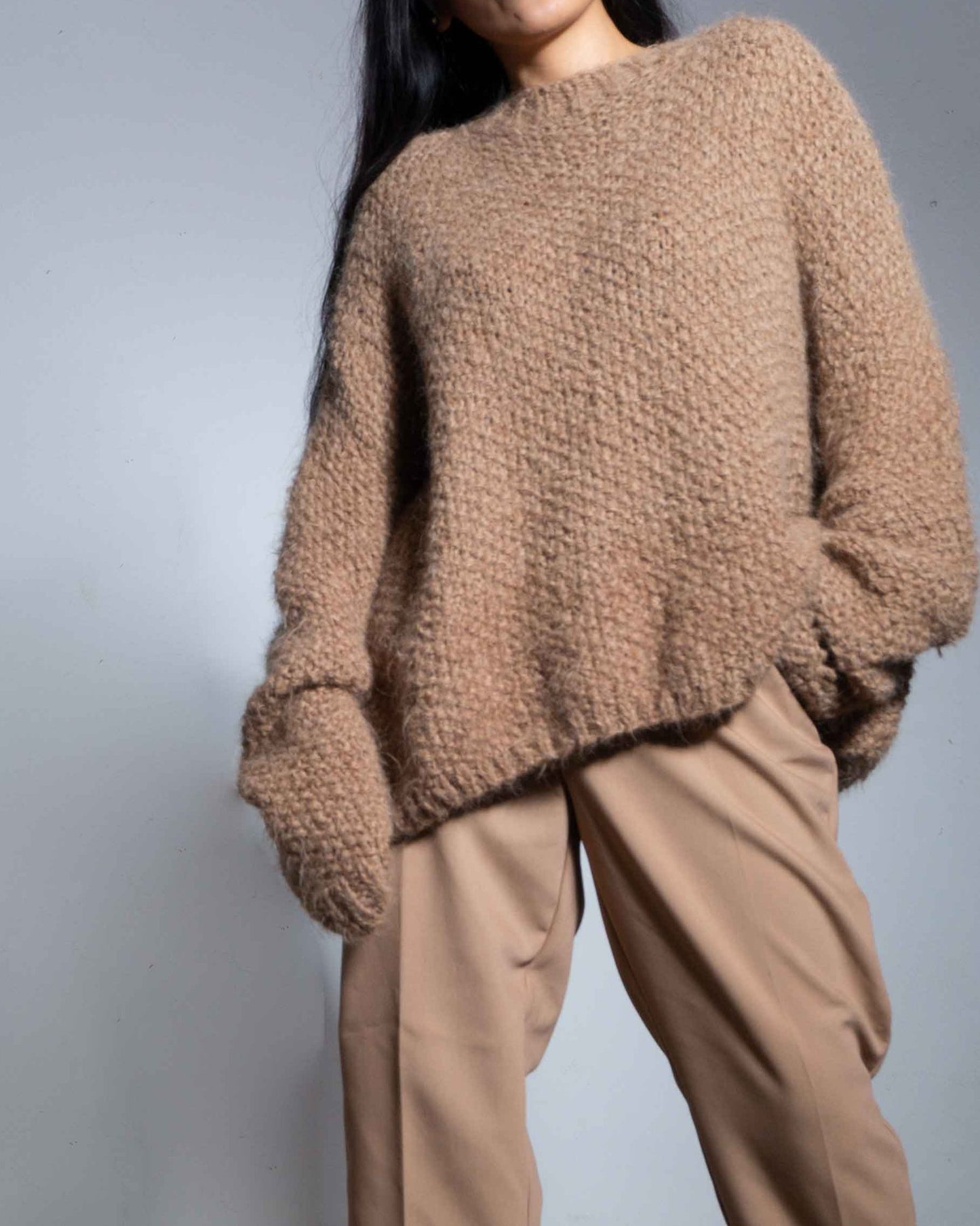 ALPACA CHUNKY KNIT SWEATER - BROWN