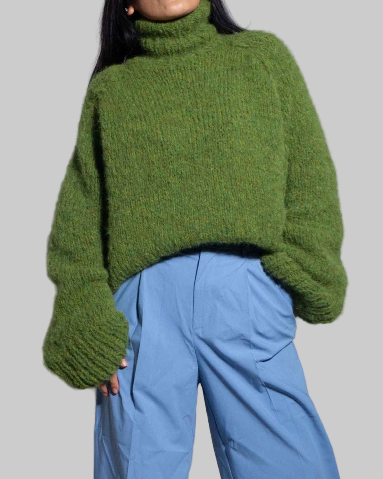 GREEN LIGHTWEIGHT ALPACA SWEATER – Conscious Comfort