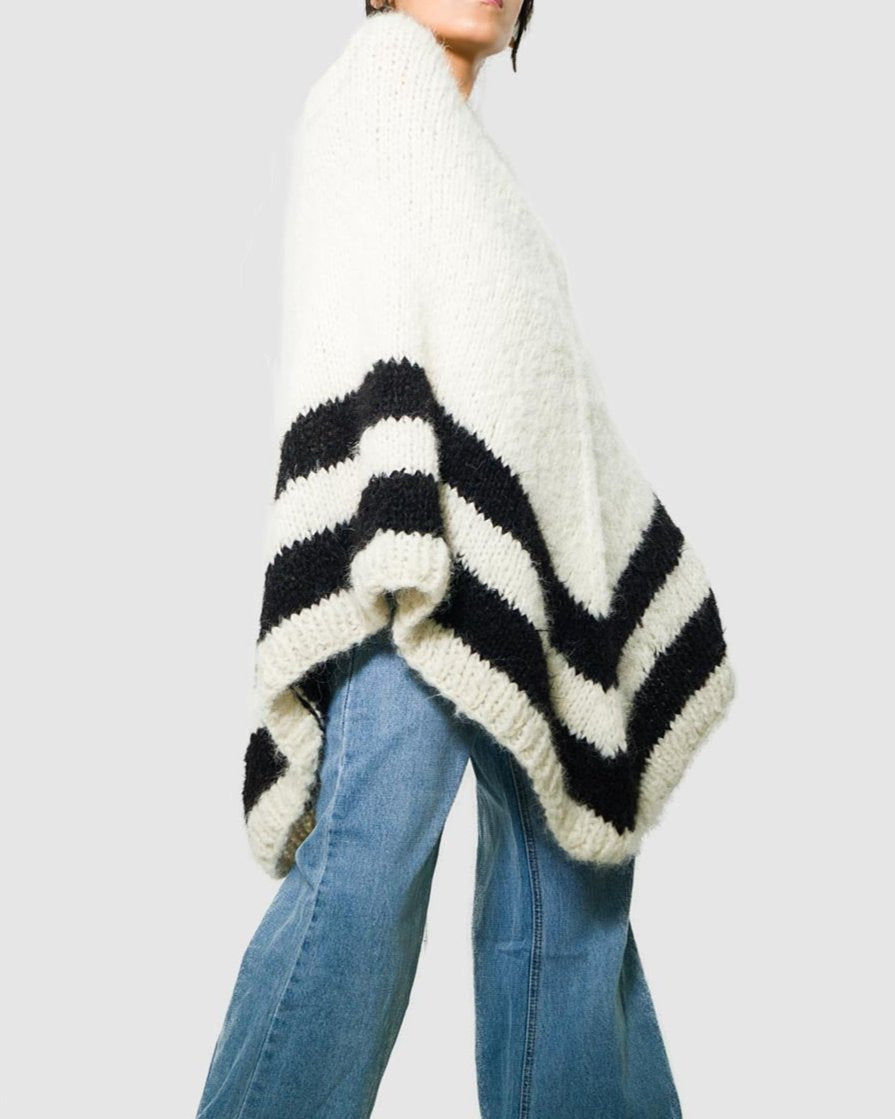 ALPACA KNIT WOOL CAPE
