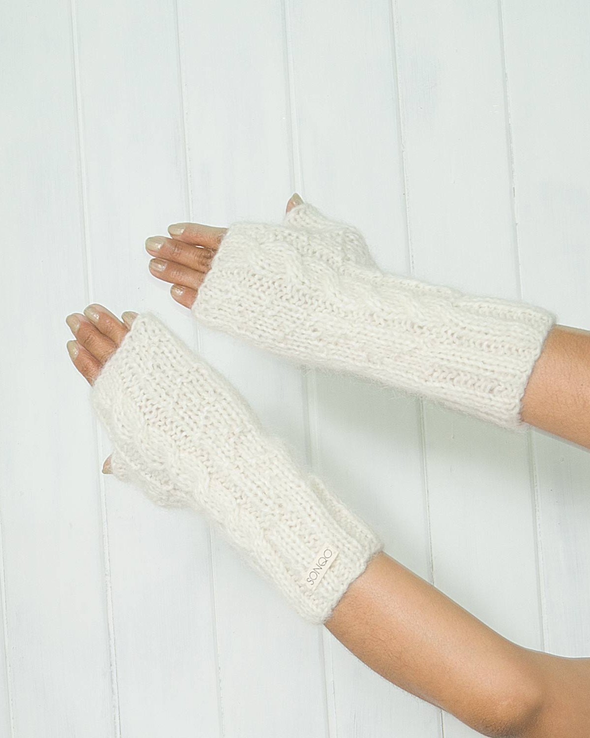 Mittens knit alpaca wool