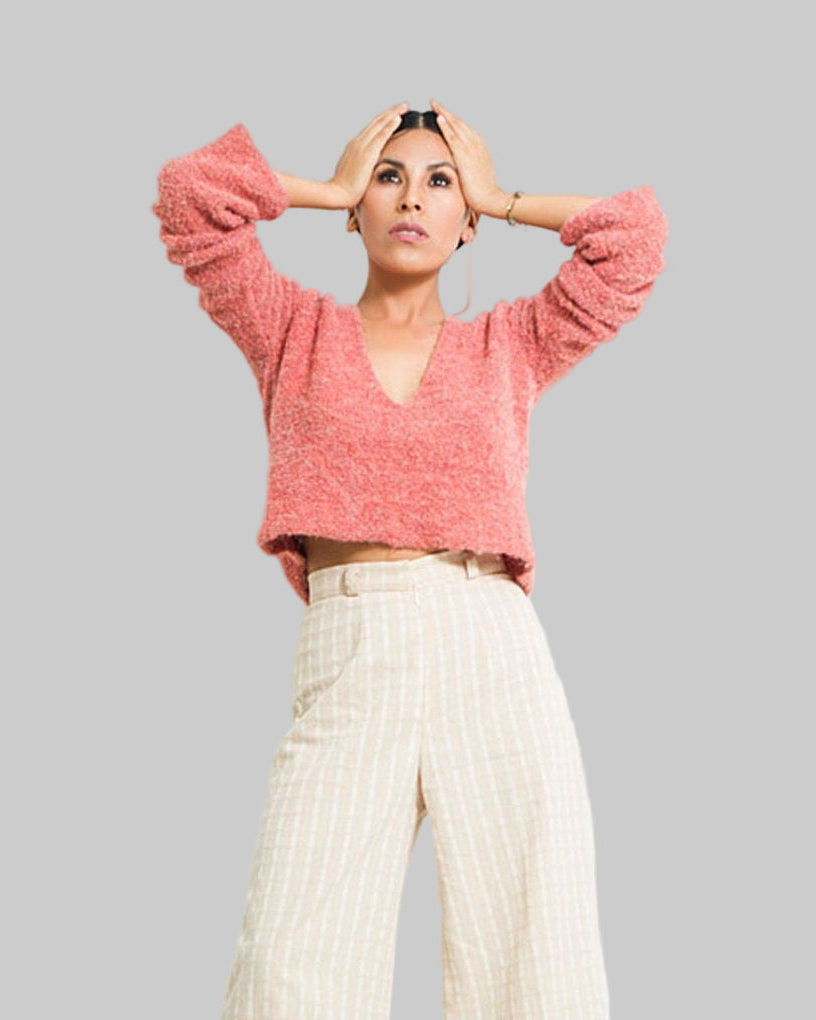 Handmade Pink Alpaca V-Neck Sweater: Sustainable Knit Top