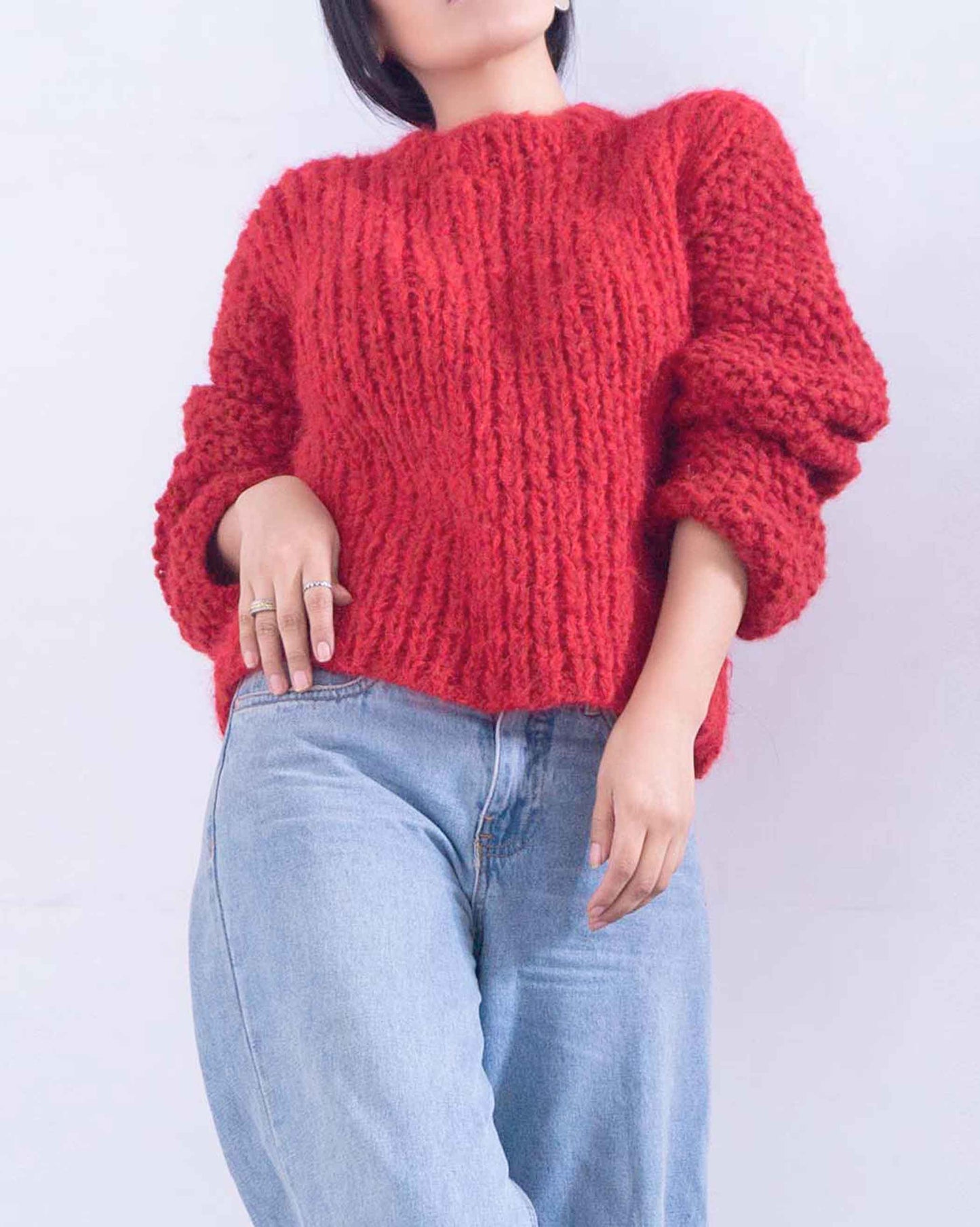 ALPACA RED CROPPED SWEATER