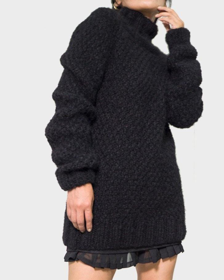 ALPACA WOOL SWEATER TURTLENECK - BLACK