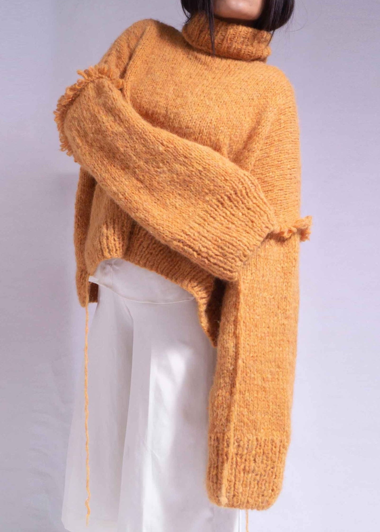 ALPACA TURTLENECK SWEATER - YELLOW