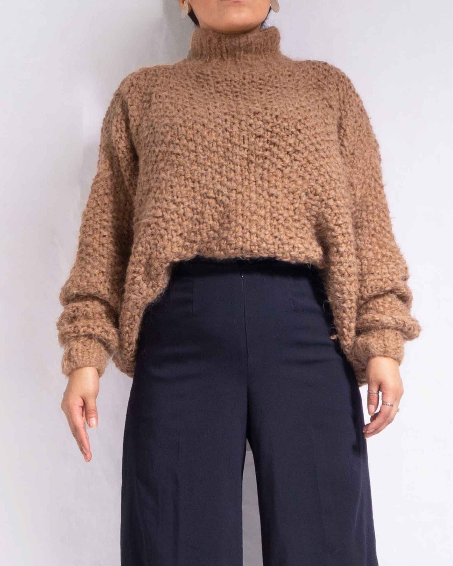 SURI ALPACA SWEATER WOMEN