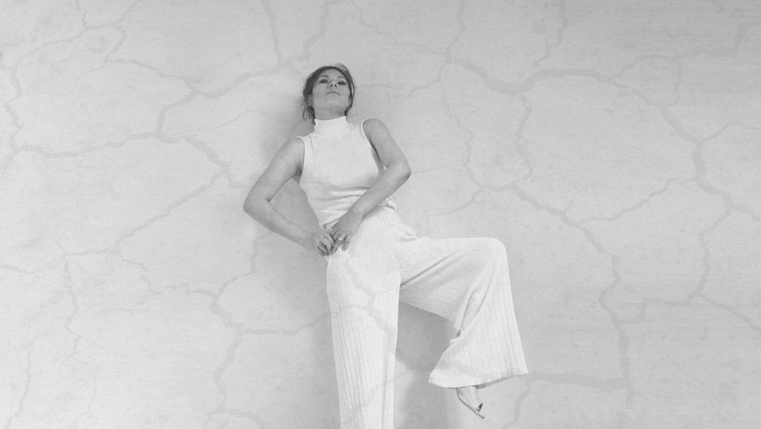WOMEN'S PANTS
