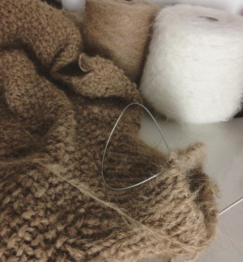 WOMEN'S KNITWEAR