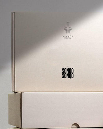 Beige product box with 'SONOO' branding on a gray background