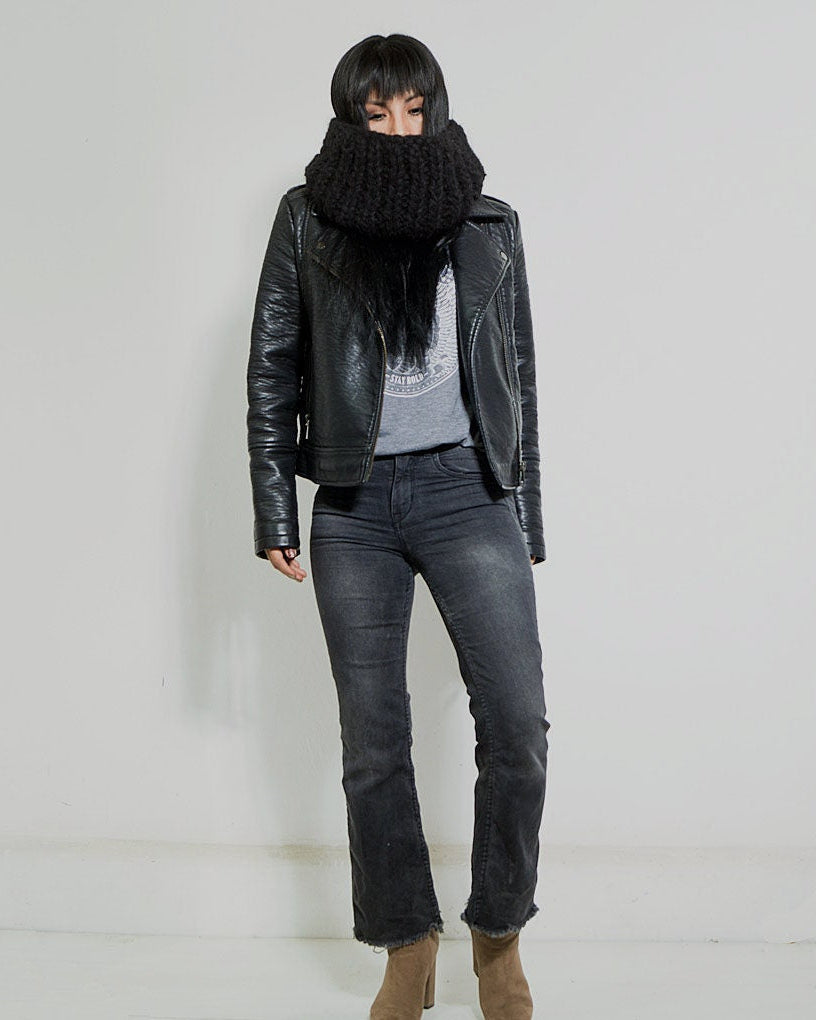 Chunky Alpaca Knit Scarf | Oversized Black Slouchy Scarf