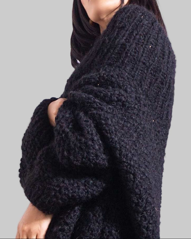 Hand-Knitted Black Alpaca Oversized Sweater | Chunky Knit Pullover