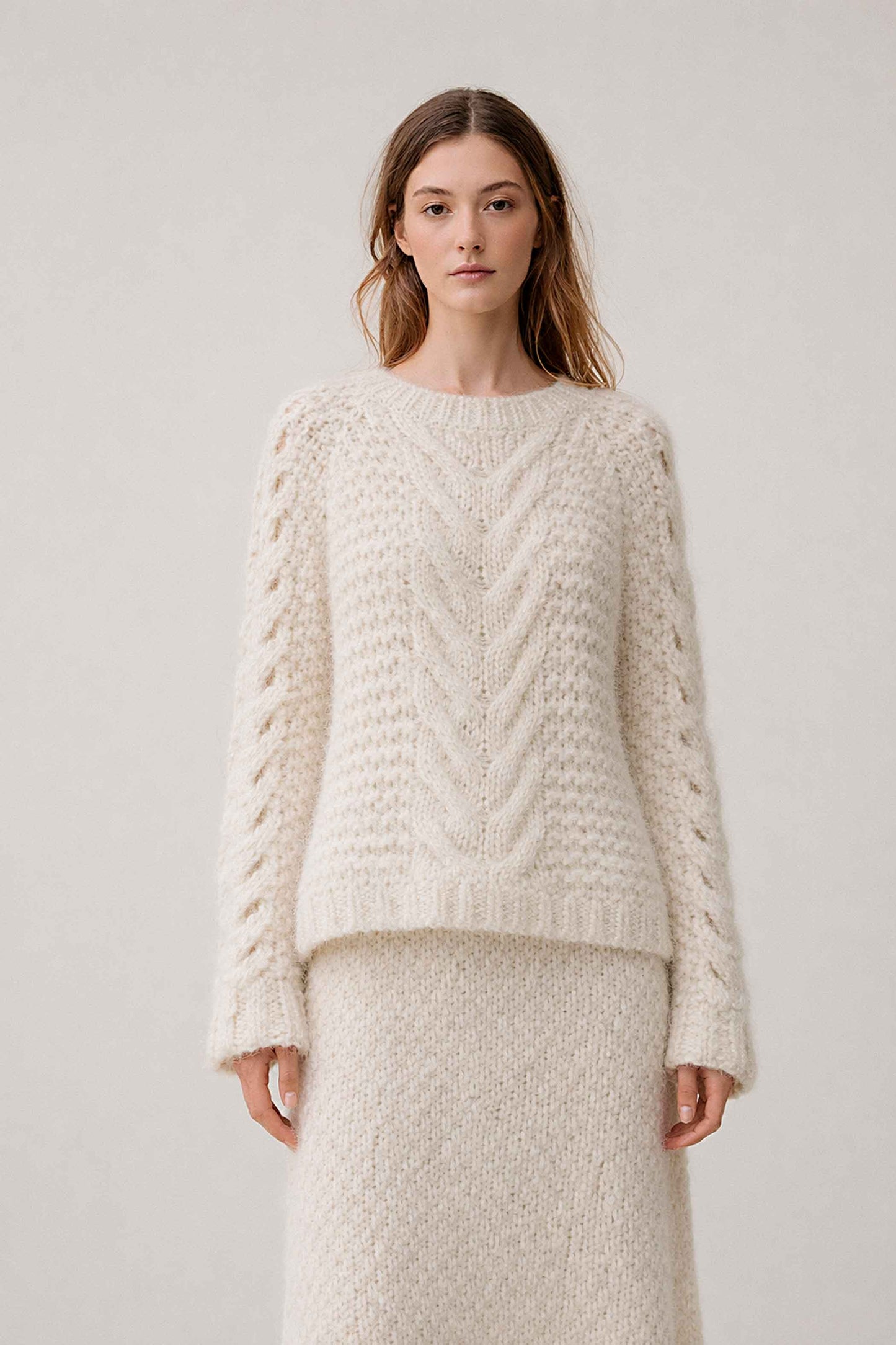 IVORY CROPPED ALPACA SWEATER – Sustainable Luxury