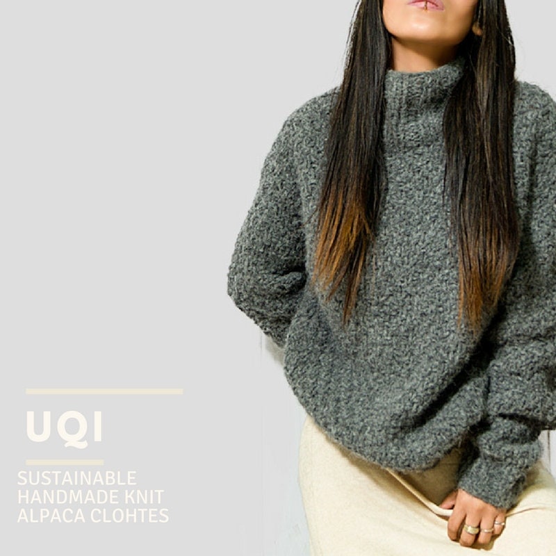 TURTLENECK ALPACA SWEATER - BLACK
